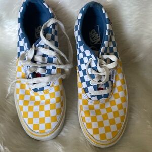 Vans youth size off the wall